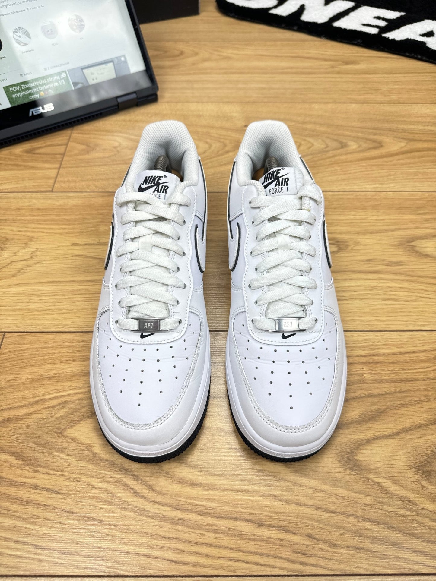 Nike Air Force 1 Low (42.5)