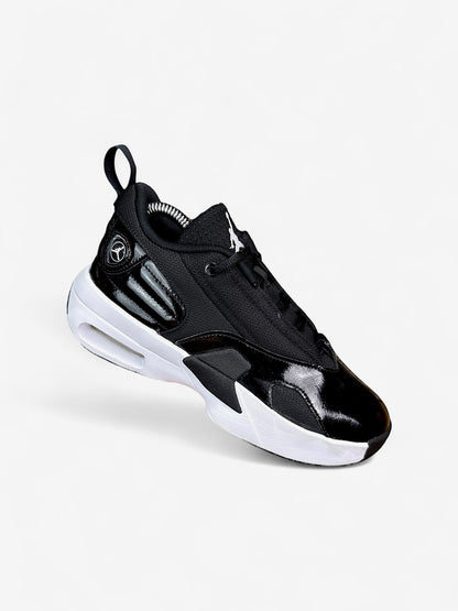 Nike Air Jordan Max Aura 6 (37.5)