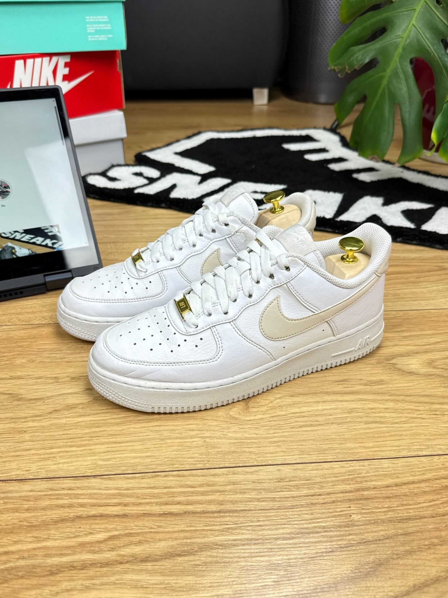 Nike Air Force 1 Low (40.5)