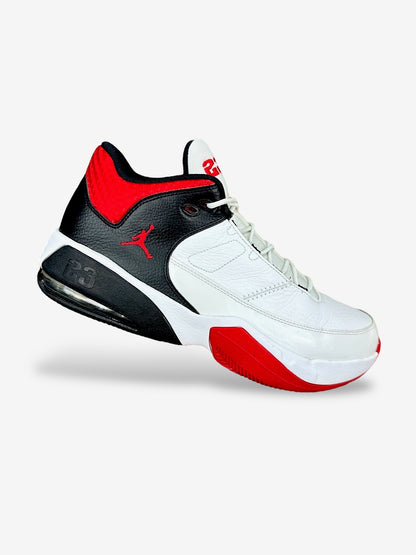 Nike Air Jordan Max Aura 3 (45.5)