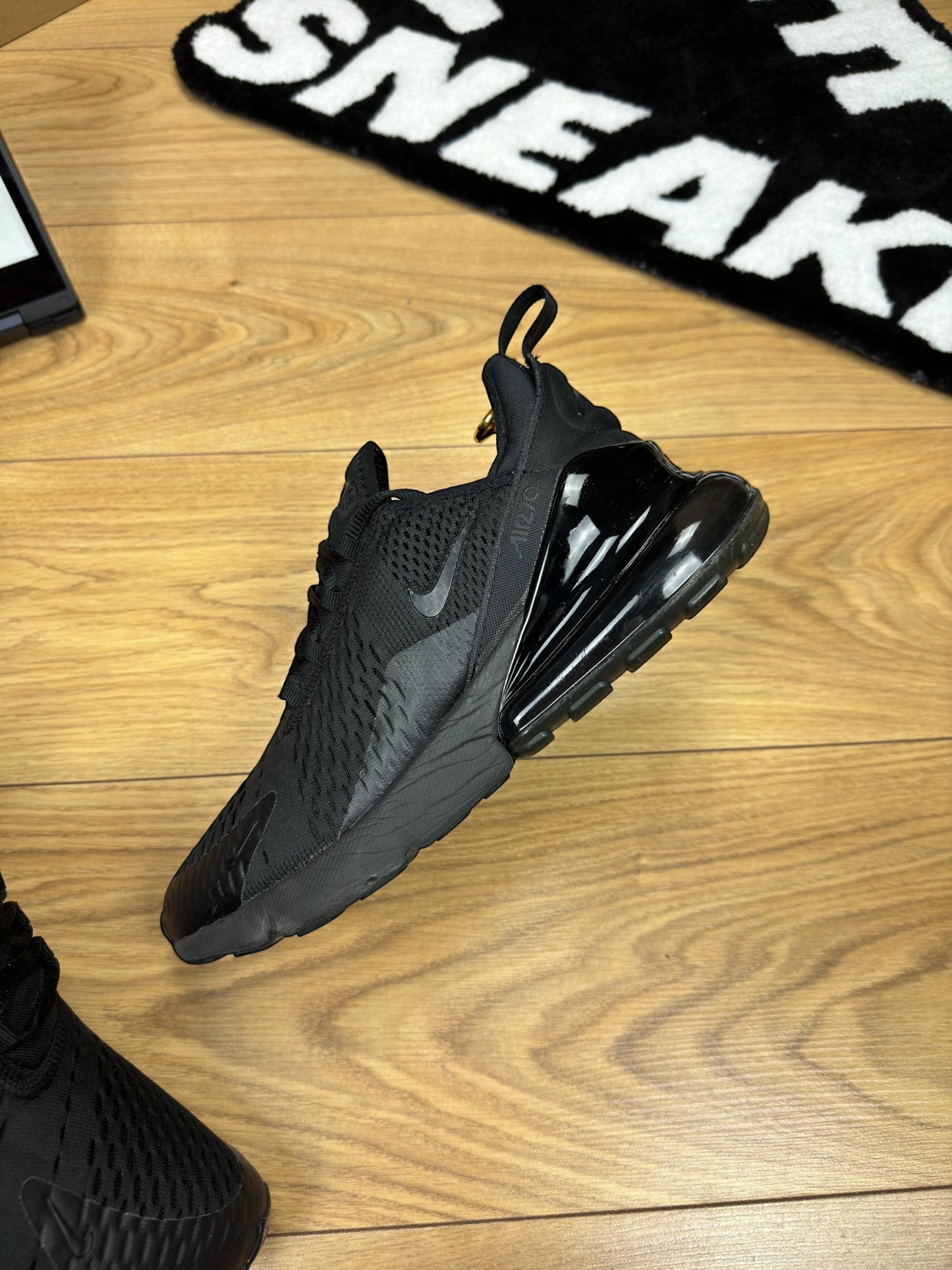 Nike Air Max 270 (42.5)