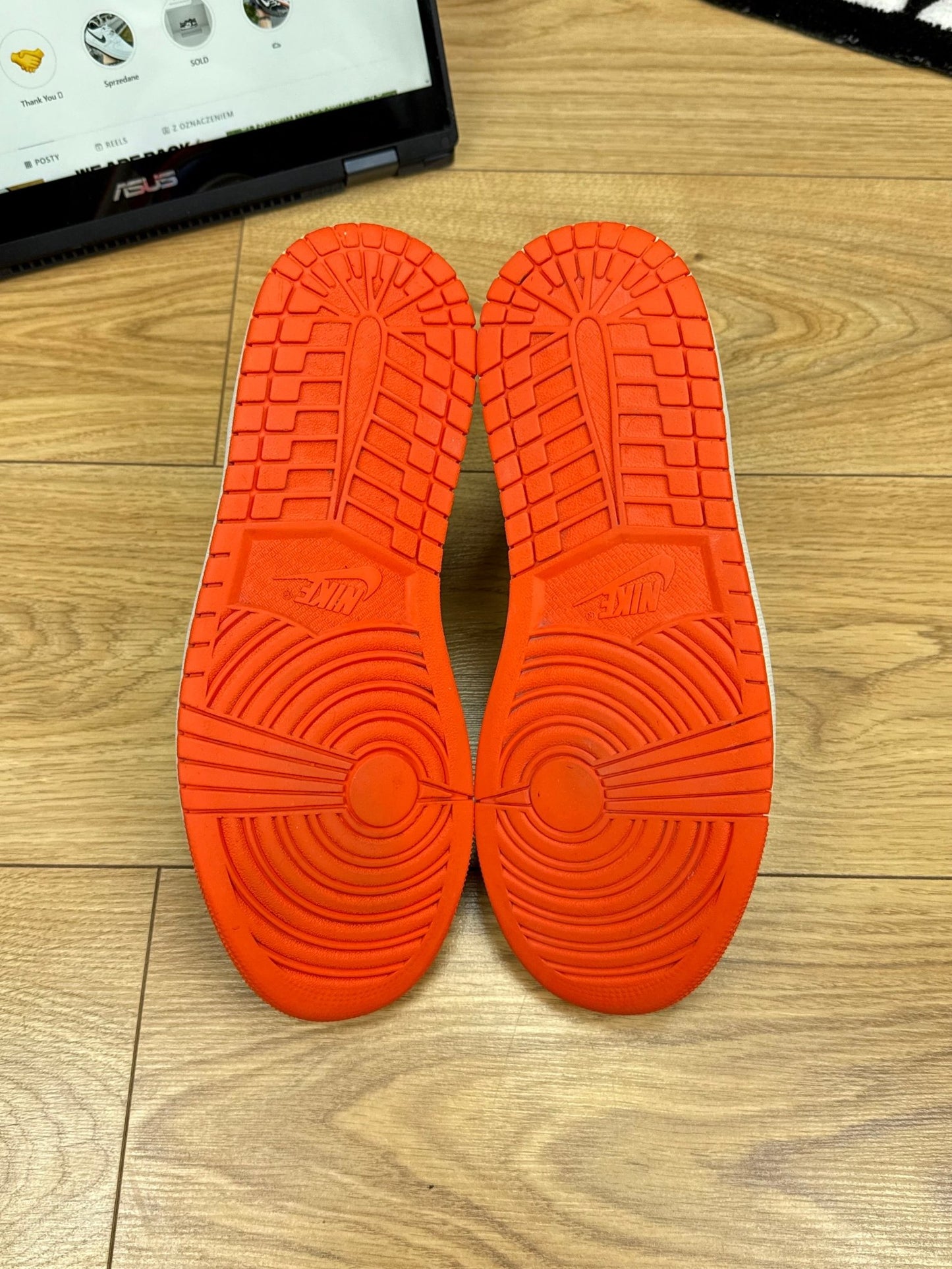 Nike Air Jordan 1 Mid (42.5)