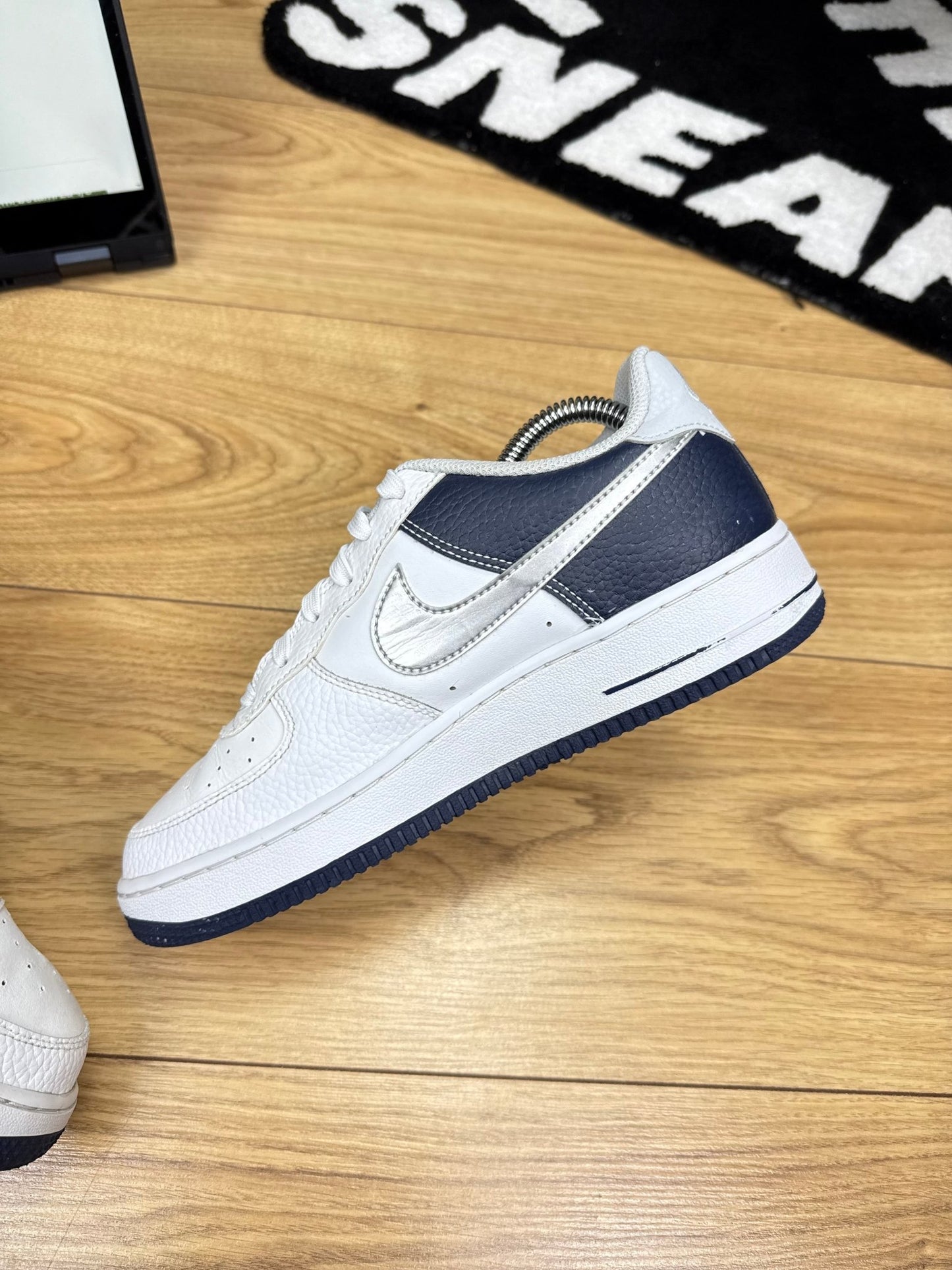 Nike Air Force 1 Low (38.5)
