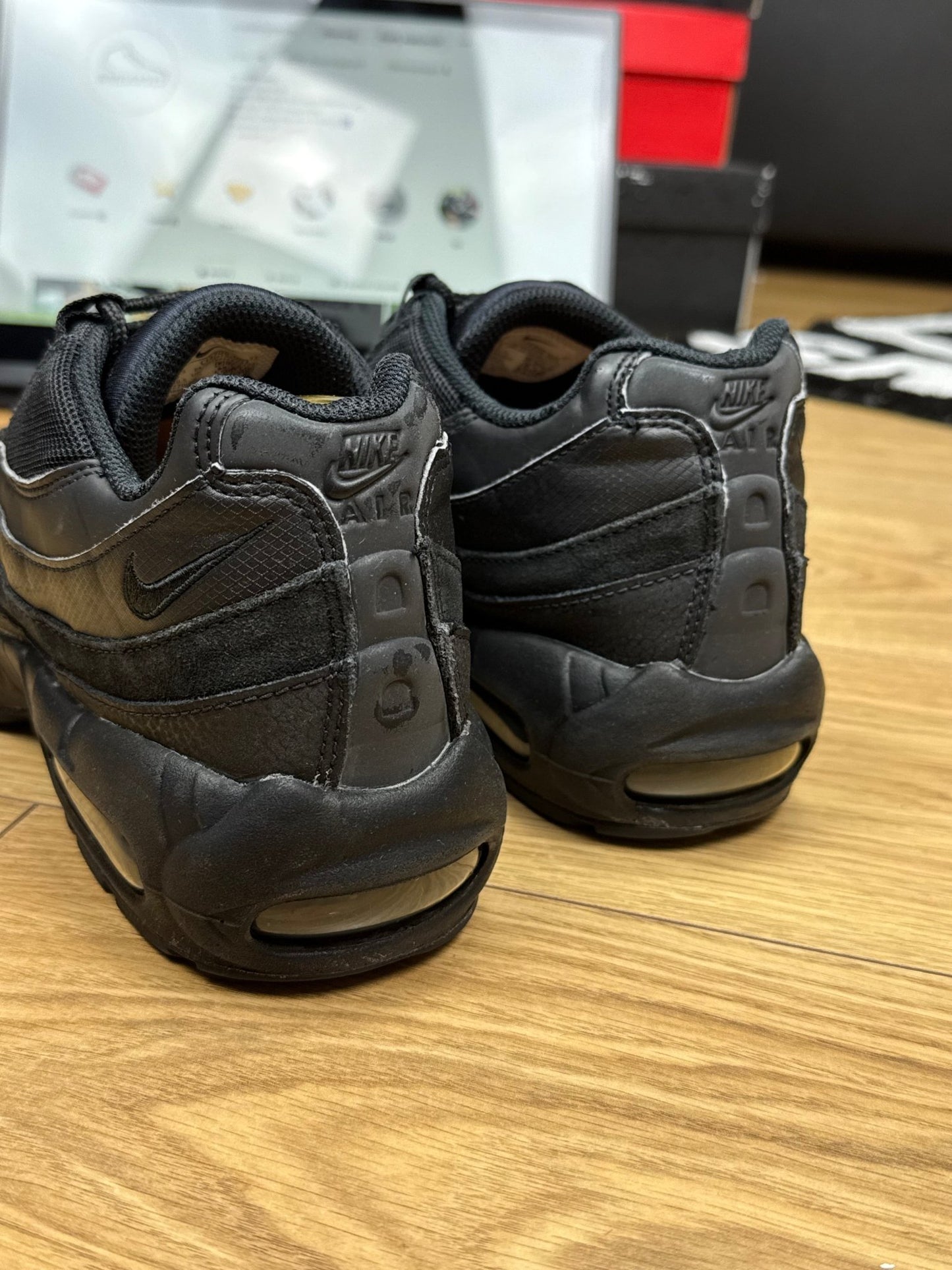 Nike Air Max 95 (42.5)