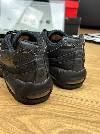 Nike Air Max 95 (42.5)