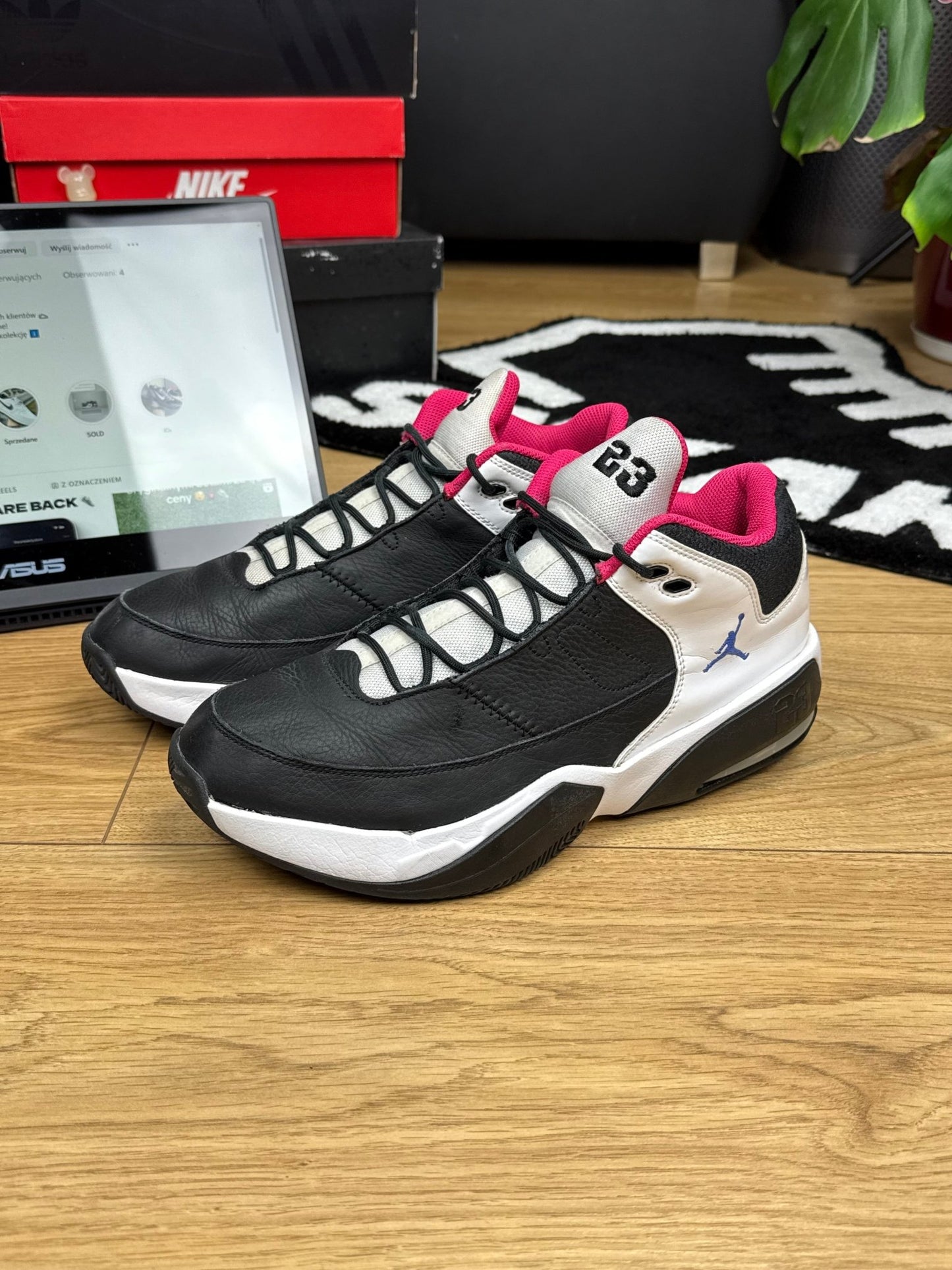 Nike Air Jordan Max Aura 3 (44)