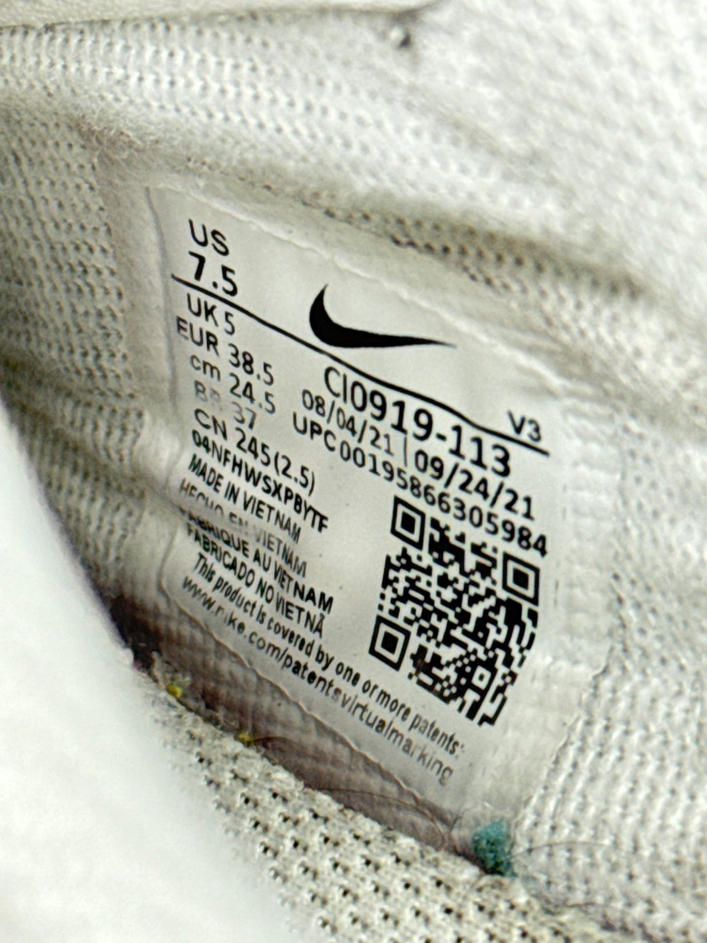 Nike Air Force 1 Low Shadow (38.5)