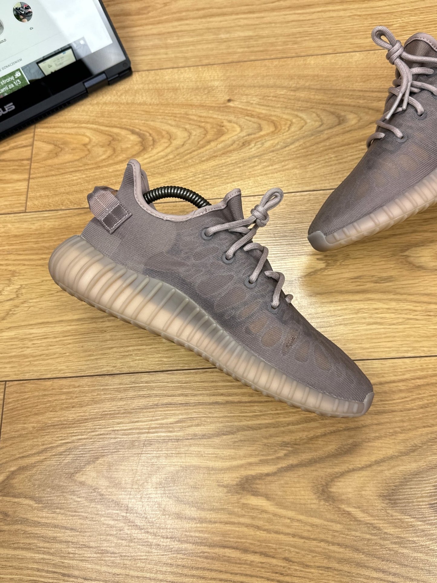 Adidas Yeezy 350 V2 Monomist (42)