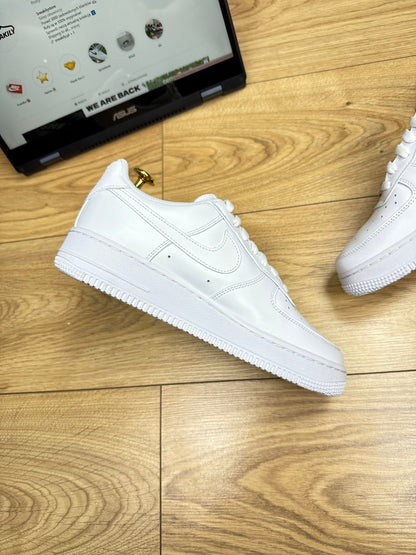 Nike Air Force 1 Low (40)