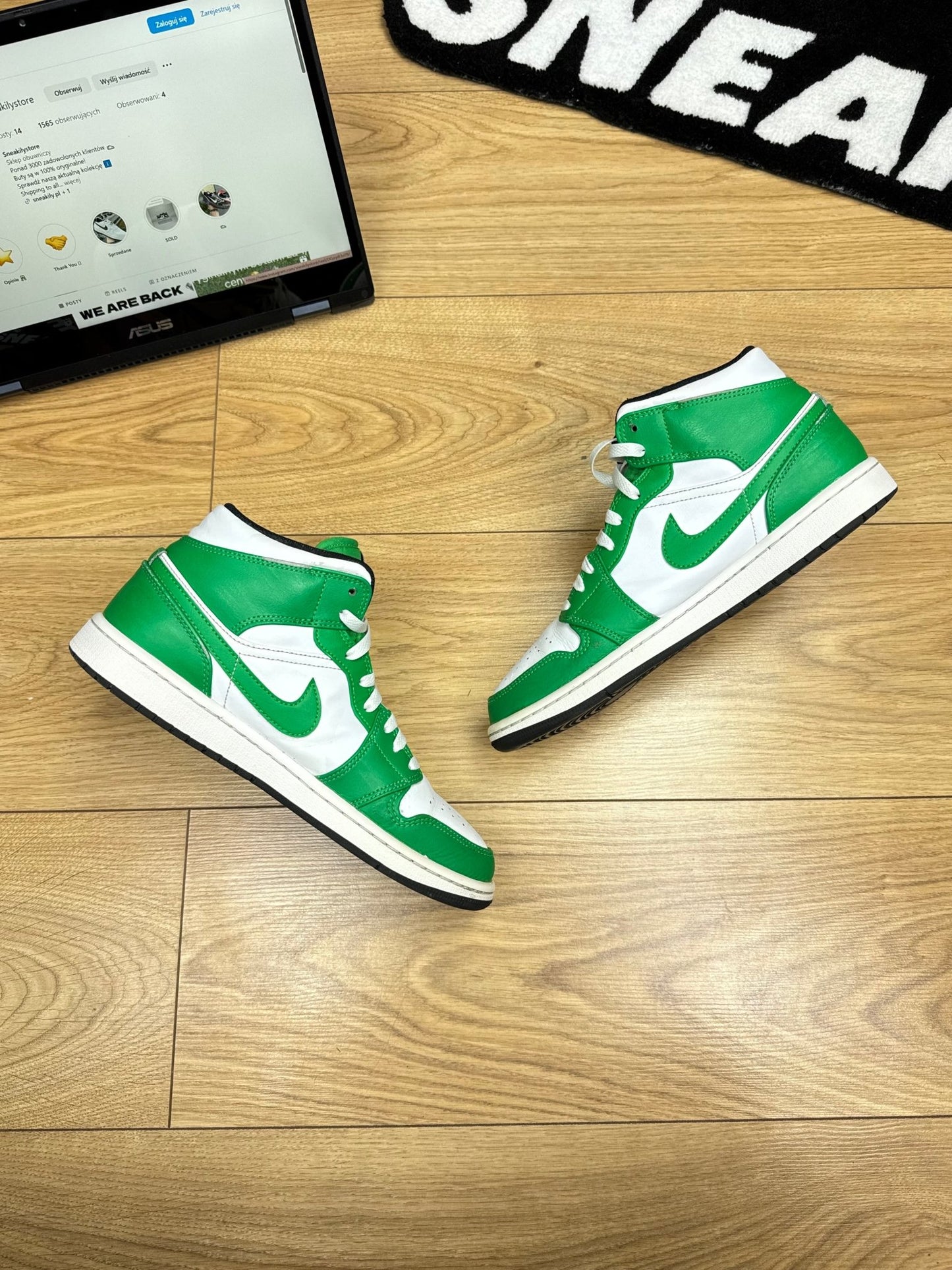 Nike Air Jordan 1 Mid (42)