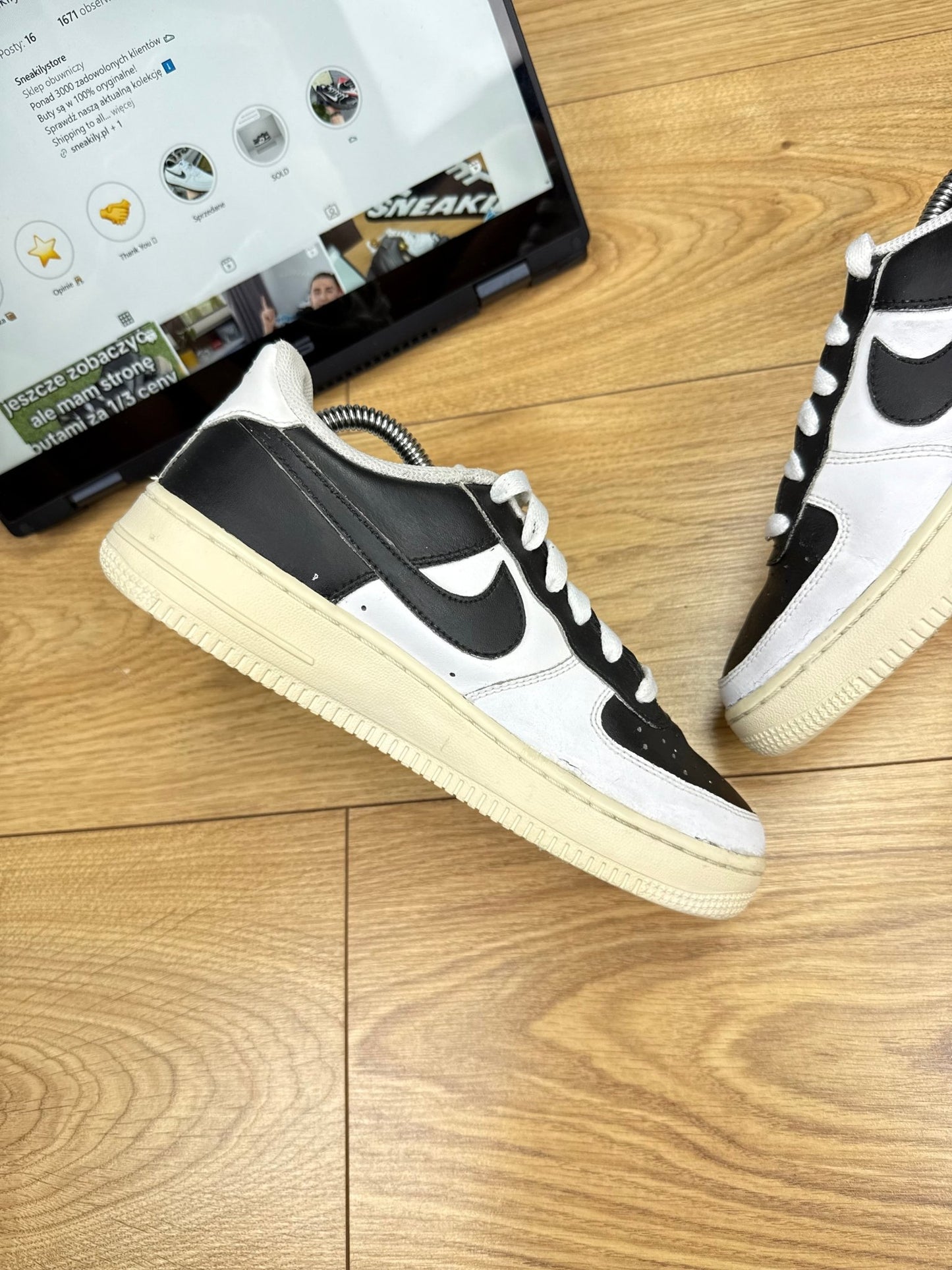 Nike Air Force 1 Low (37.5)