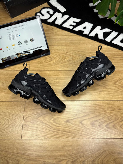 Nike Air Vapormax Plus (44)