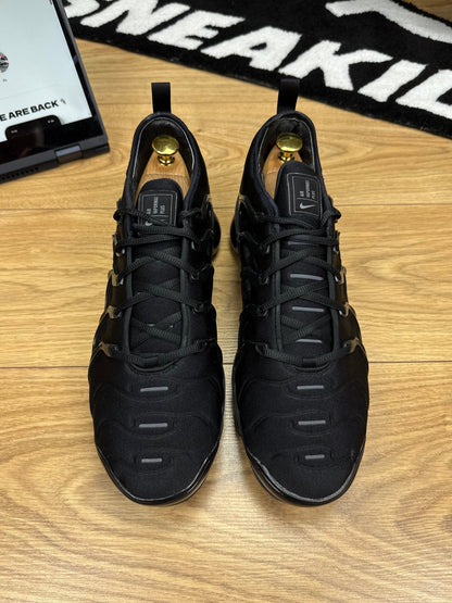 Nike Air Vapormax Plus (46)