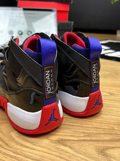 Nike Air Jordan Jumpman Two Trey (45.5)