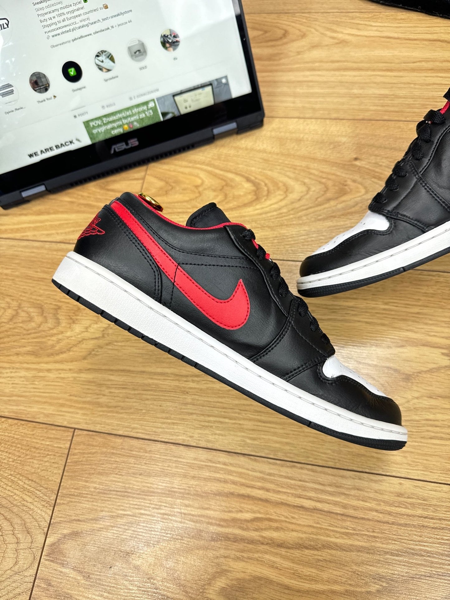 Nike Air Jordan 1 Low (42.5)