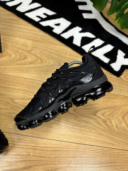 Nike Air Vapormax Plus (42.5)