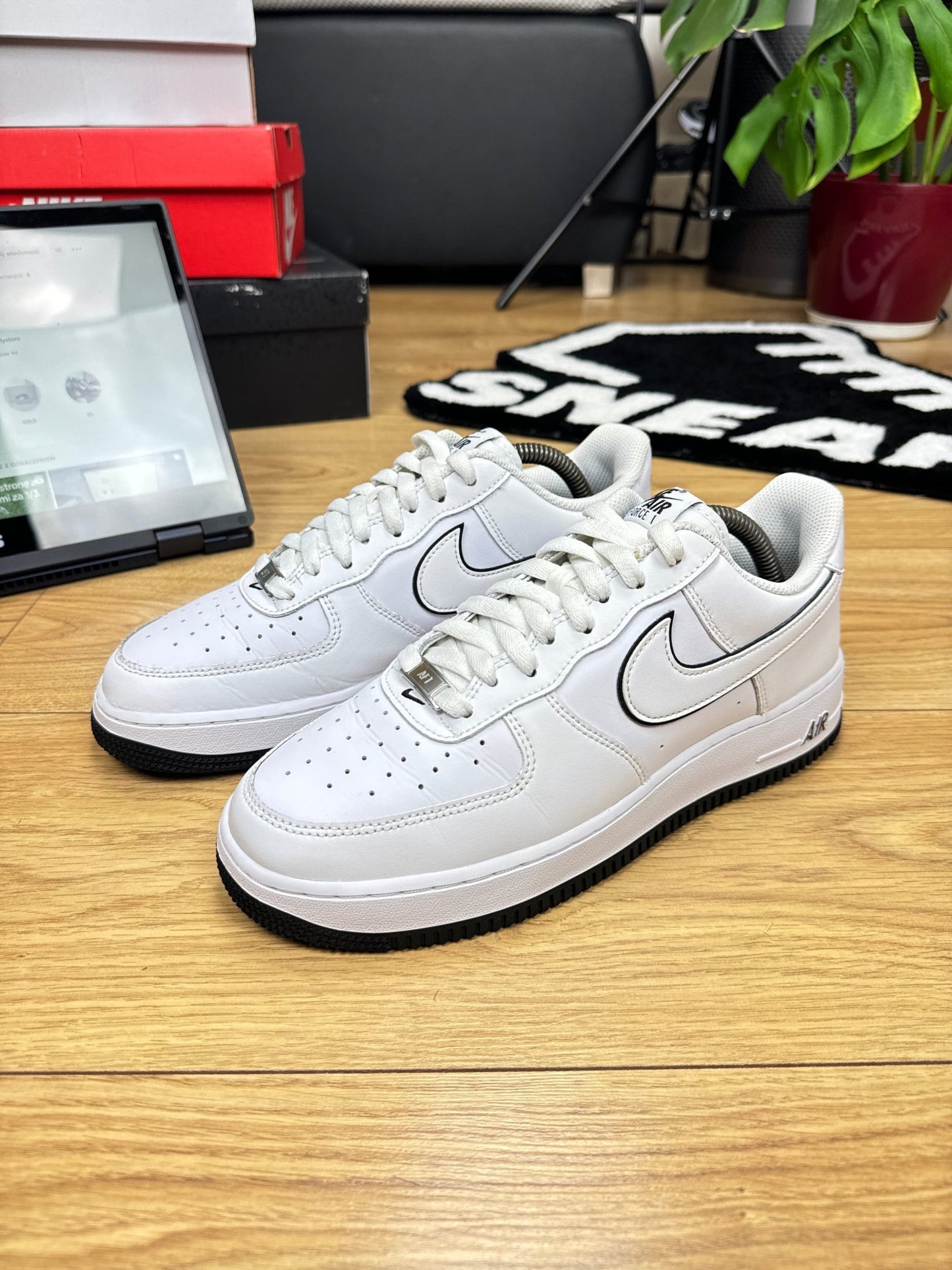 Nike Air Force 1 Low (42.5)