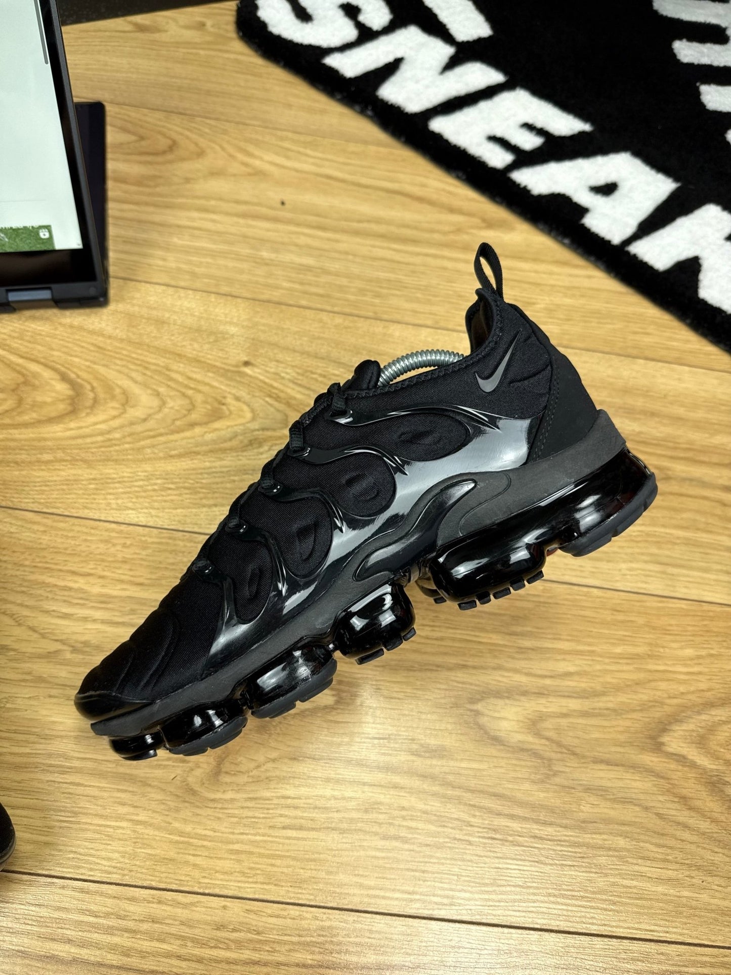 Nike Air Vapormax Plus (44)