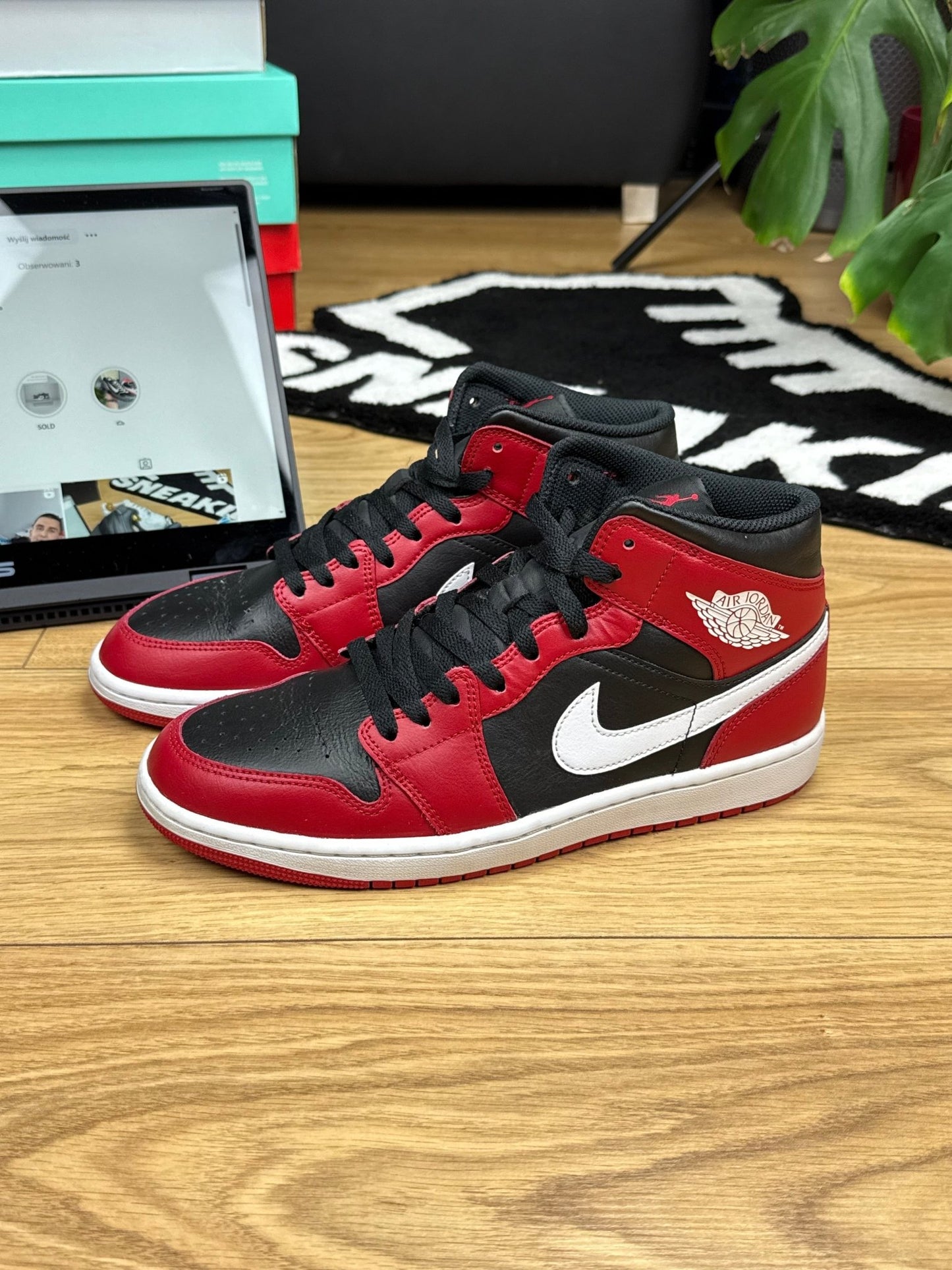 Nike Air Jordan 1 Mid (42.5)
