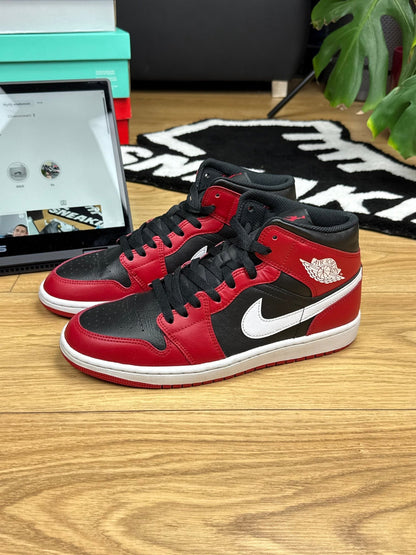 Nike Air Jordan 1 Mid (42.5)