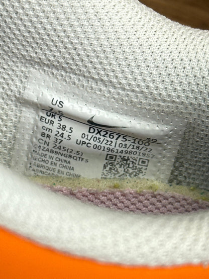 Nike Air Force 1 Low (38.5)