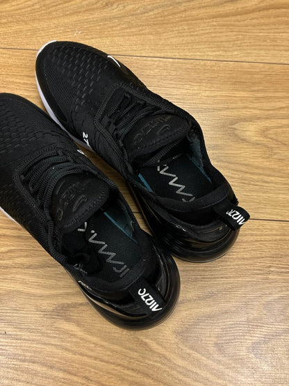 Nike Air Max 270 (42.5)