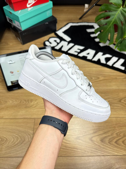 Nike Air Force 1 Low (38.5)