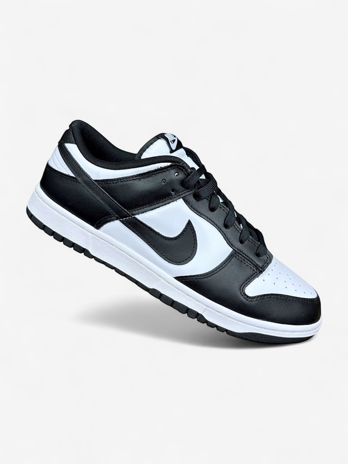 Nike Dunk Low (44.5)