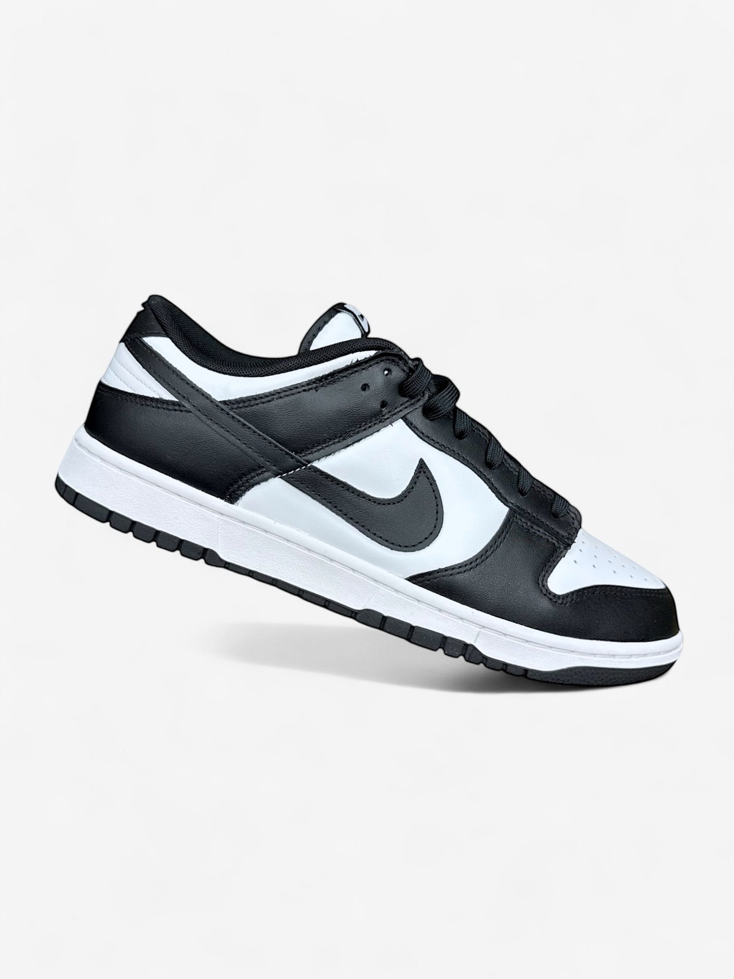 Nike Dunk Low Panda (46)
