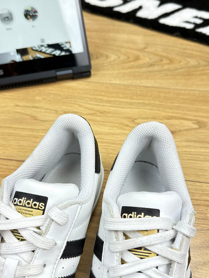 Adidas Superstar (42)