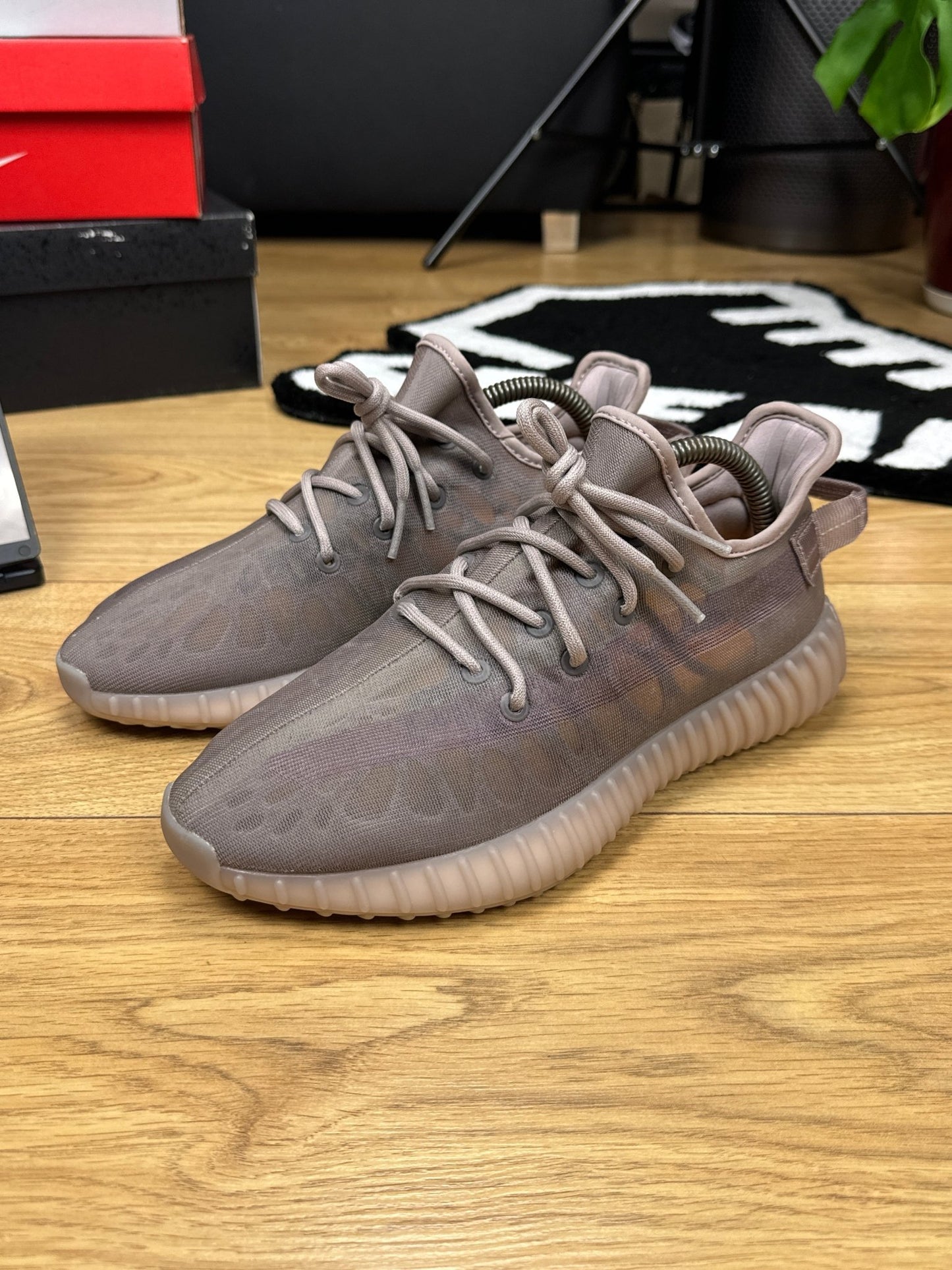 Adidas Yeezy 350 V2 Monomist (42)
