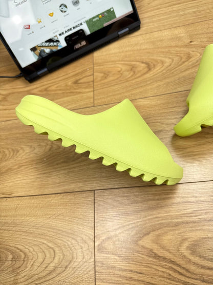 Adidas Yeezy Slides 2022/23 (42)