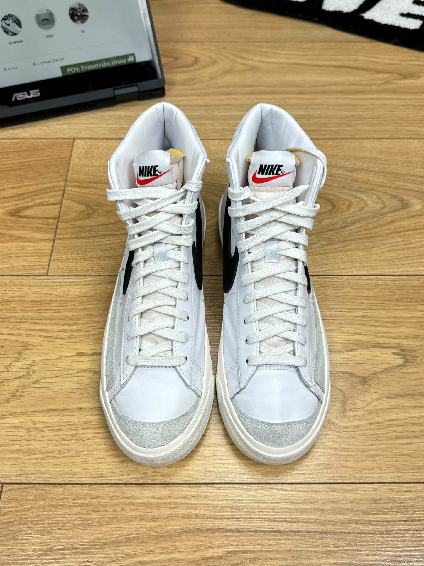 Nike Blazer Mid 77 (41)