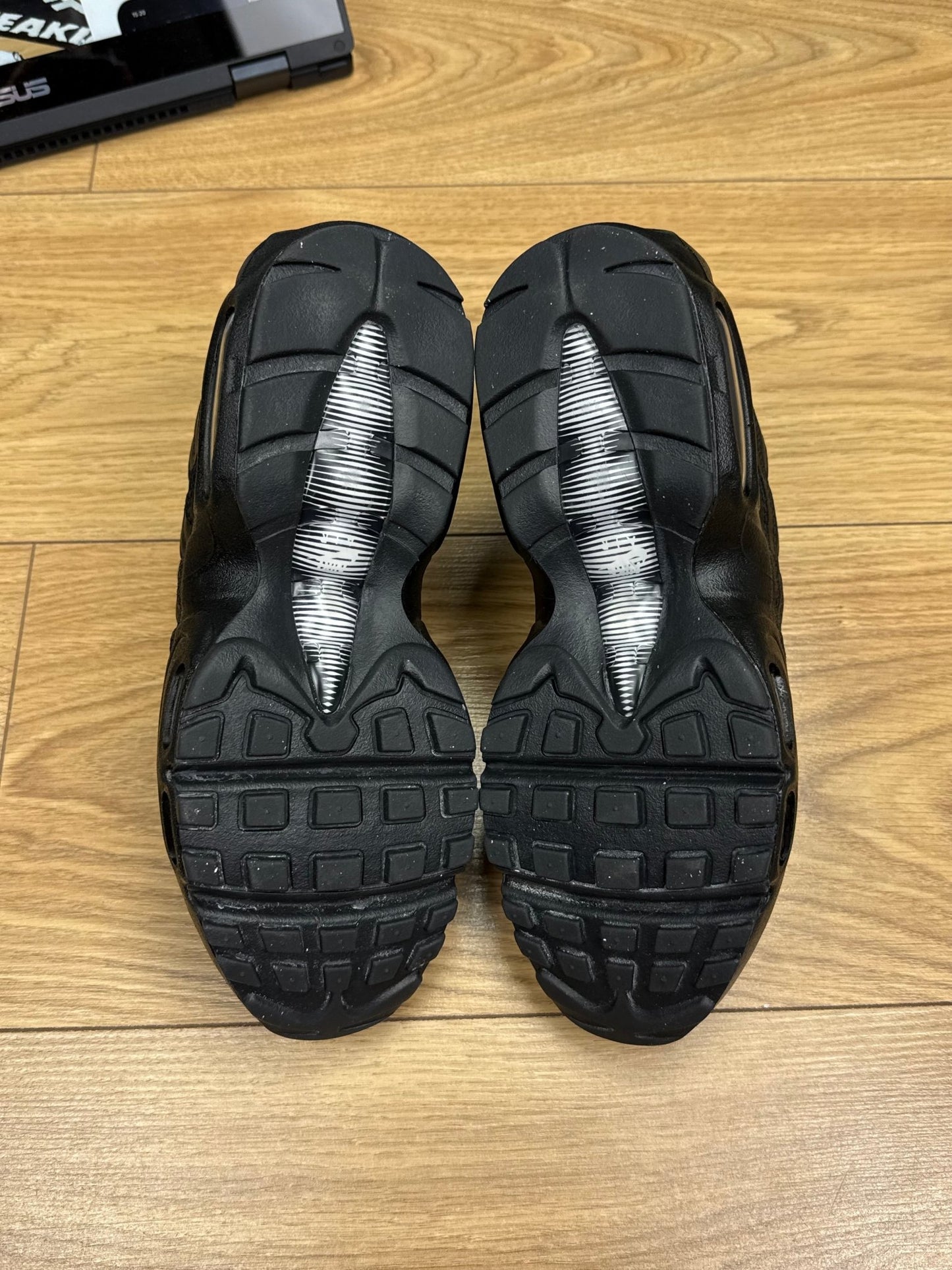 Nike Air Max 95 (38)