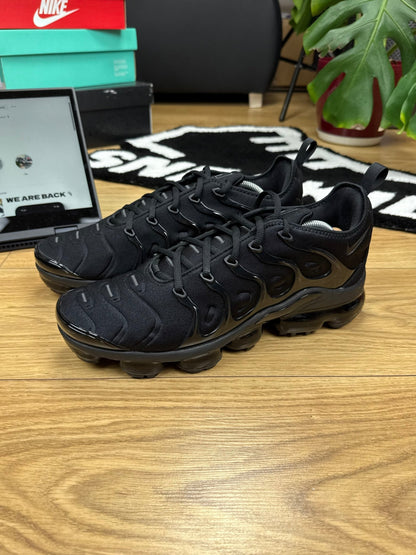 Nike Air Vapormax Plus (45.5)