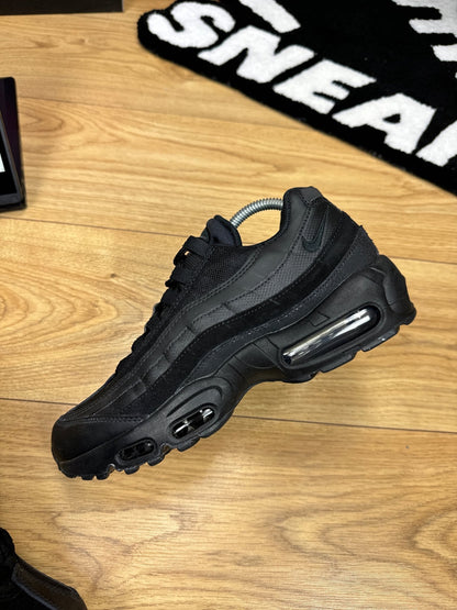 Nike Air Max 95 (42)