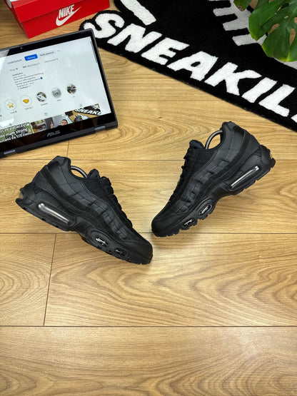 Nike Air Max 95 (42)