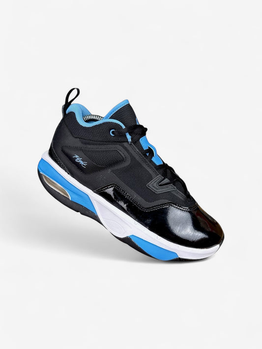 Nike Air Jordan Stay Loyal 3 (38.5)