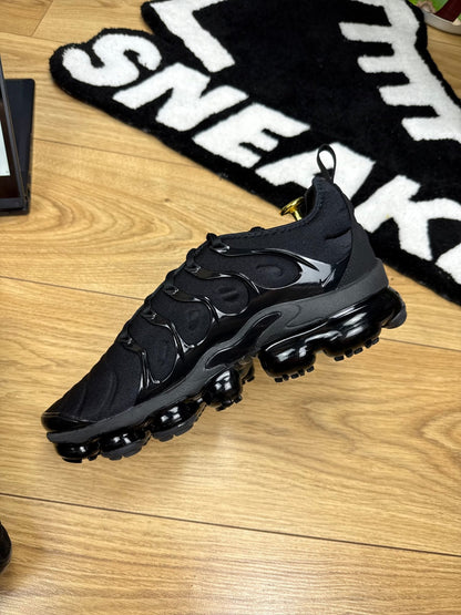 Nike Air Vapormax Plus (42)