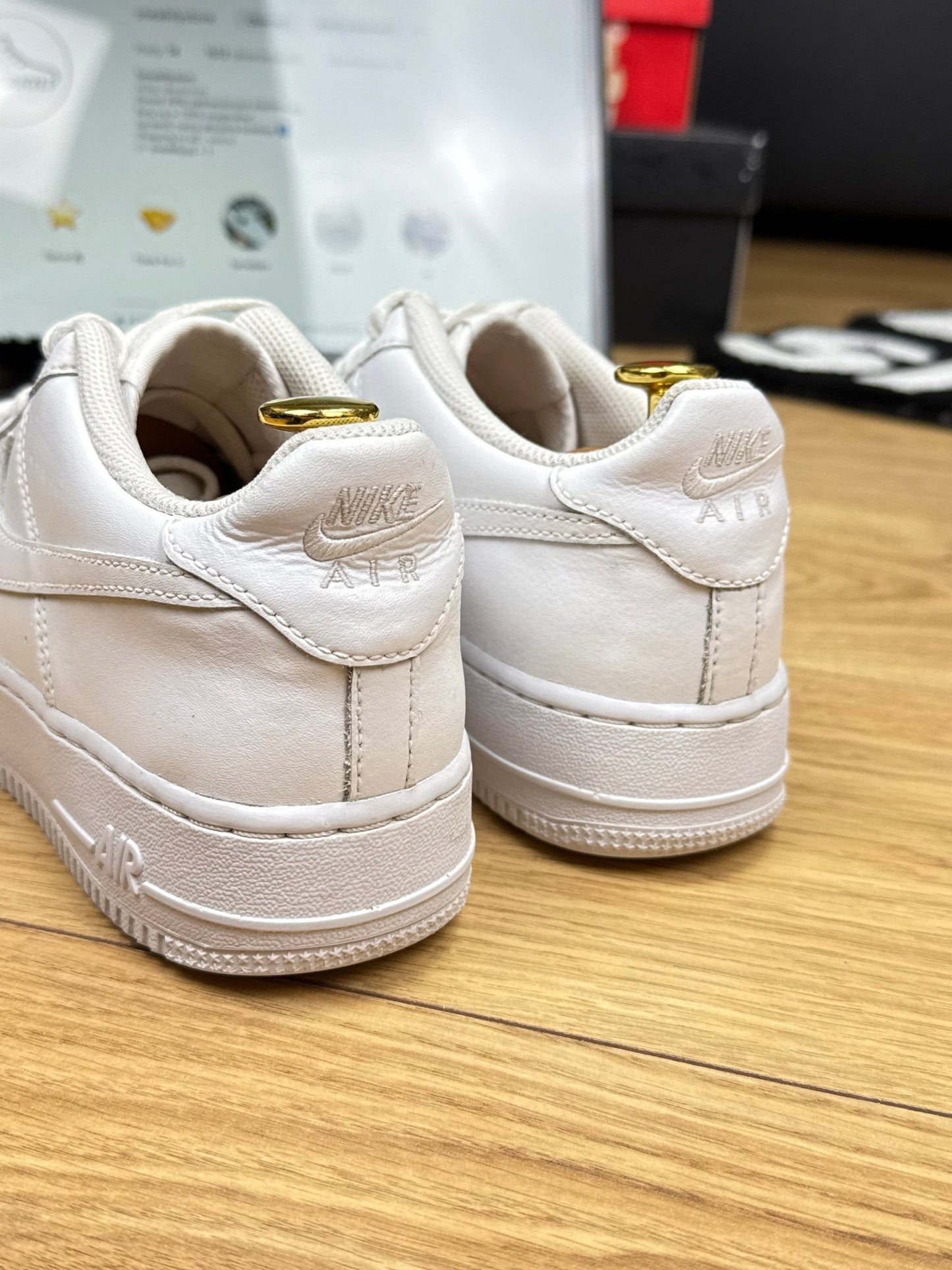 Nike Air Force 1 Low (38.5)