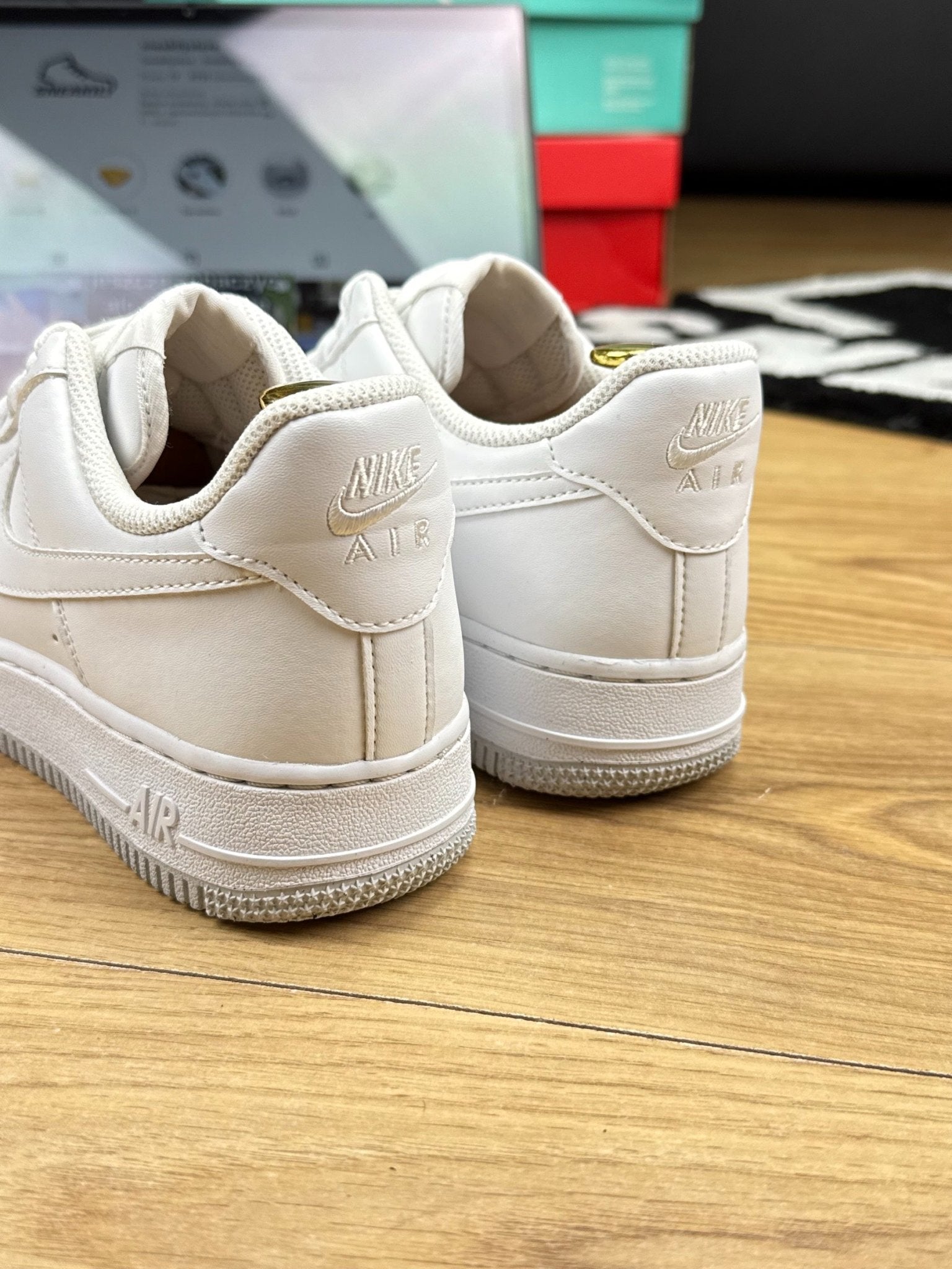 Nike Air Force 1 Low (37.5) - sneakilystore