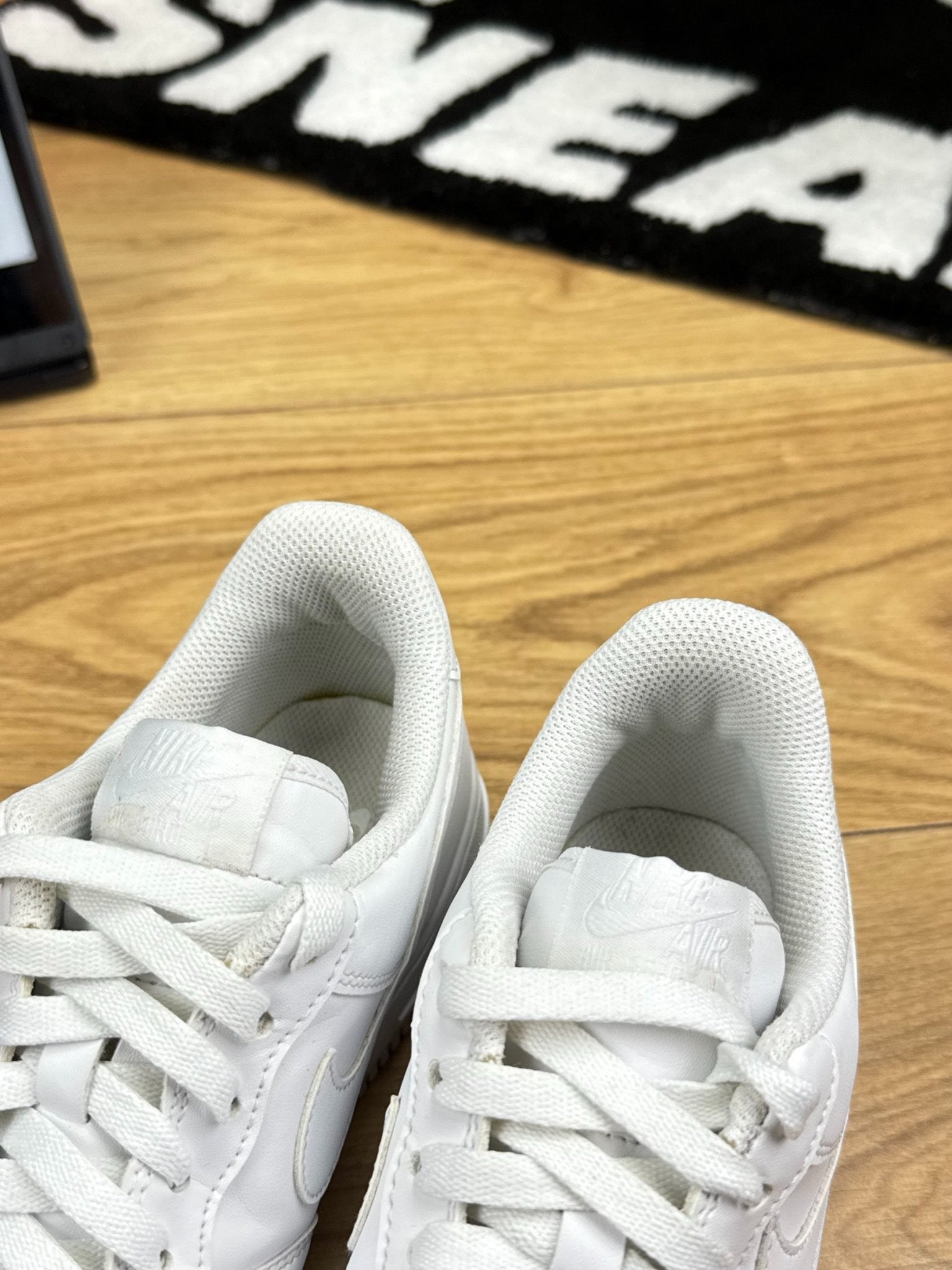 Nike Air Force 1 Low (37.5) - sneakilystore
