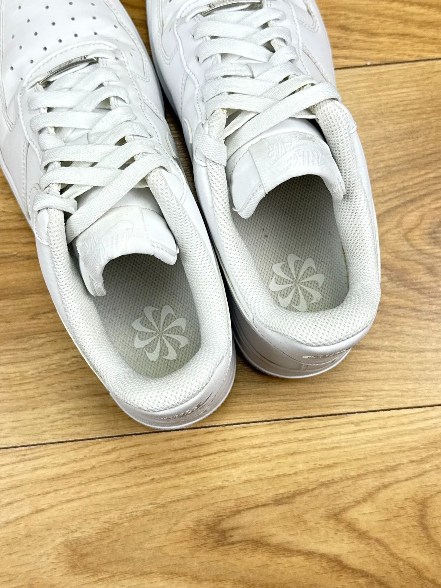 Nike Air Force 1 Low (37.5) - sneakilystore