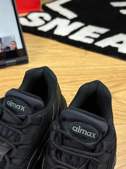 Nike Air Max 95 (44) - sneakilystore