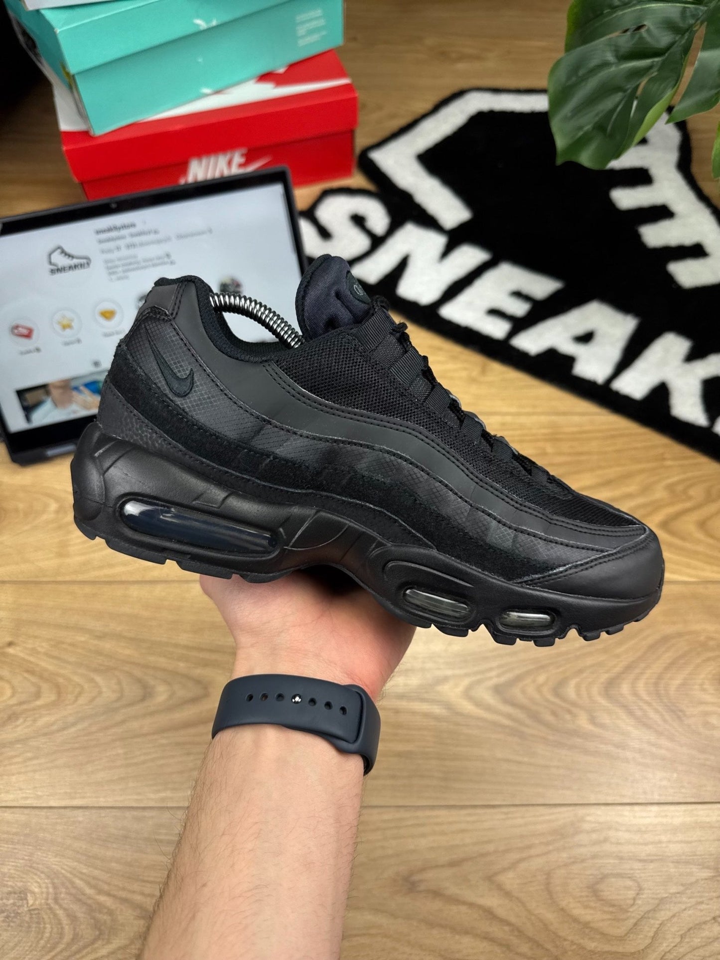 Nike Air Max 95 (42.5) - sneakilystore