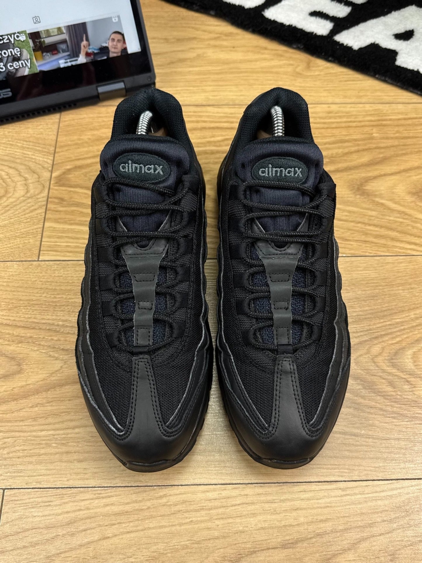 Nike Air Max 95 (42.5) - sneakilystore