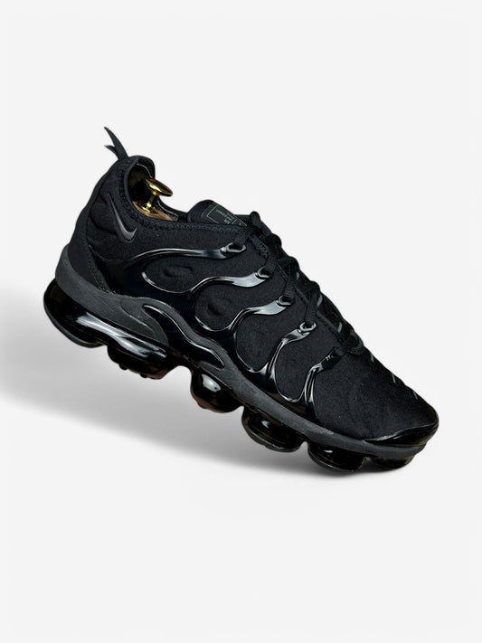Nike Air Vapormax Plus (42.5)