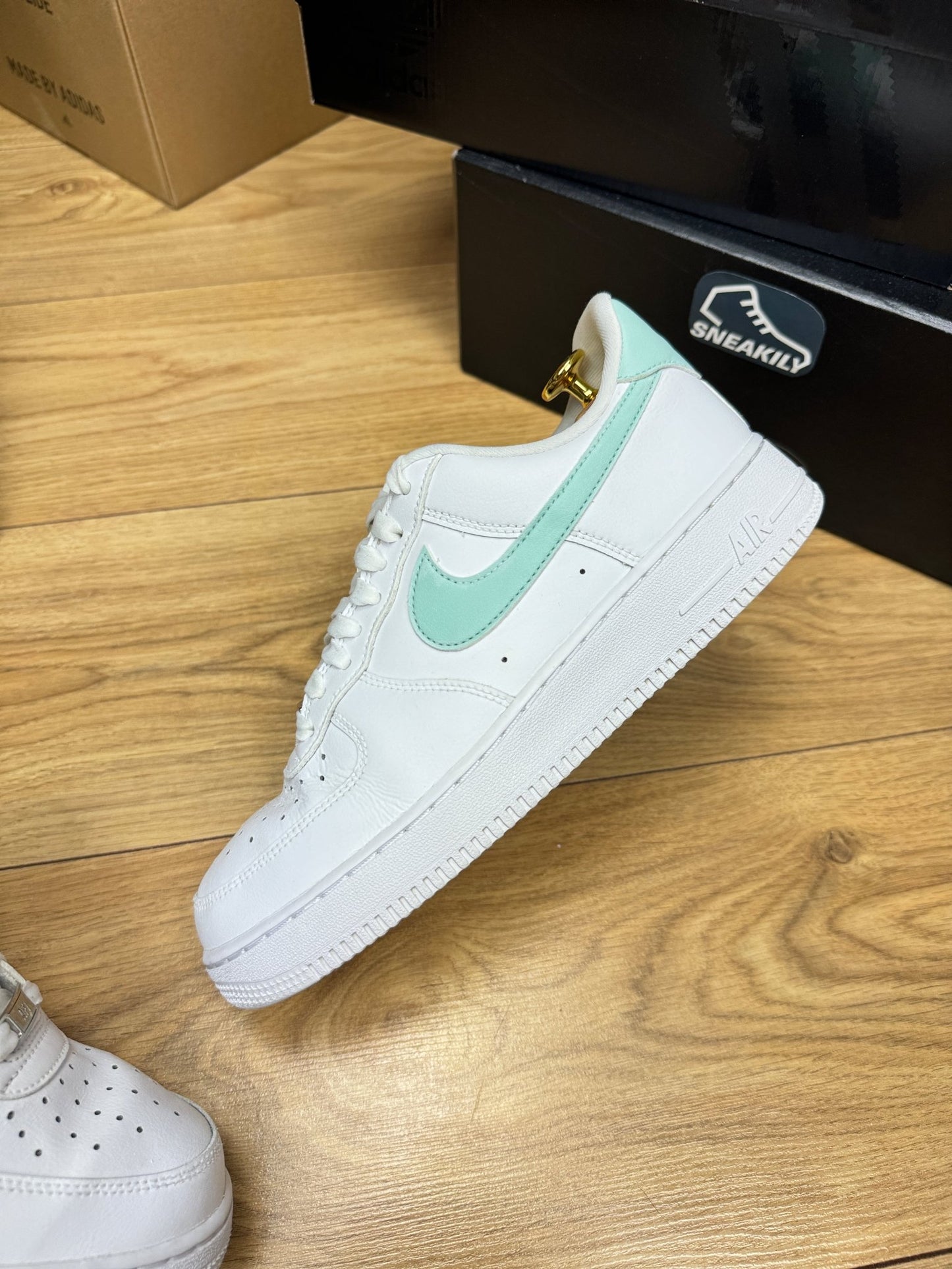 Nike Air Force 1 Low (41)