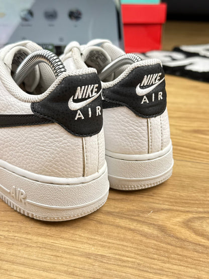 Nike Air Force 1 Low (38.5)