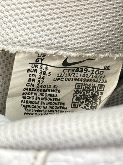 Nike Air Force 1 Low (38.5)